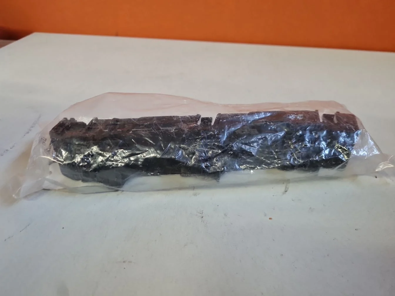 Кронштейн переднего бампера правый для Renault Koleos HY 2008-2016