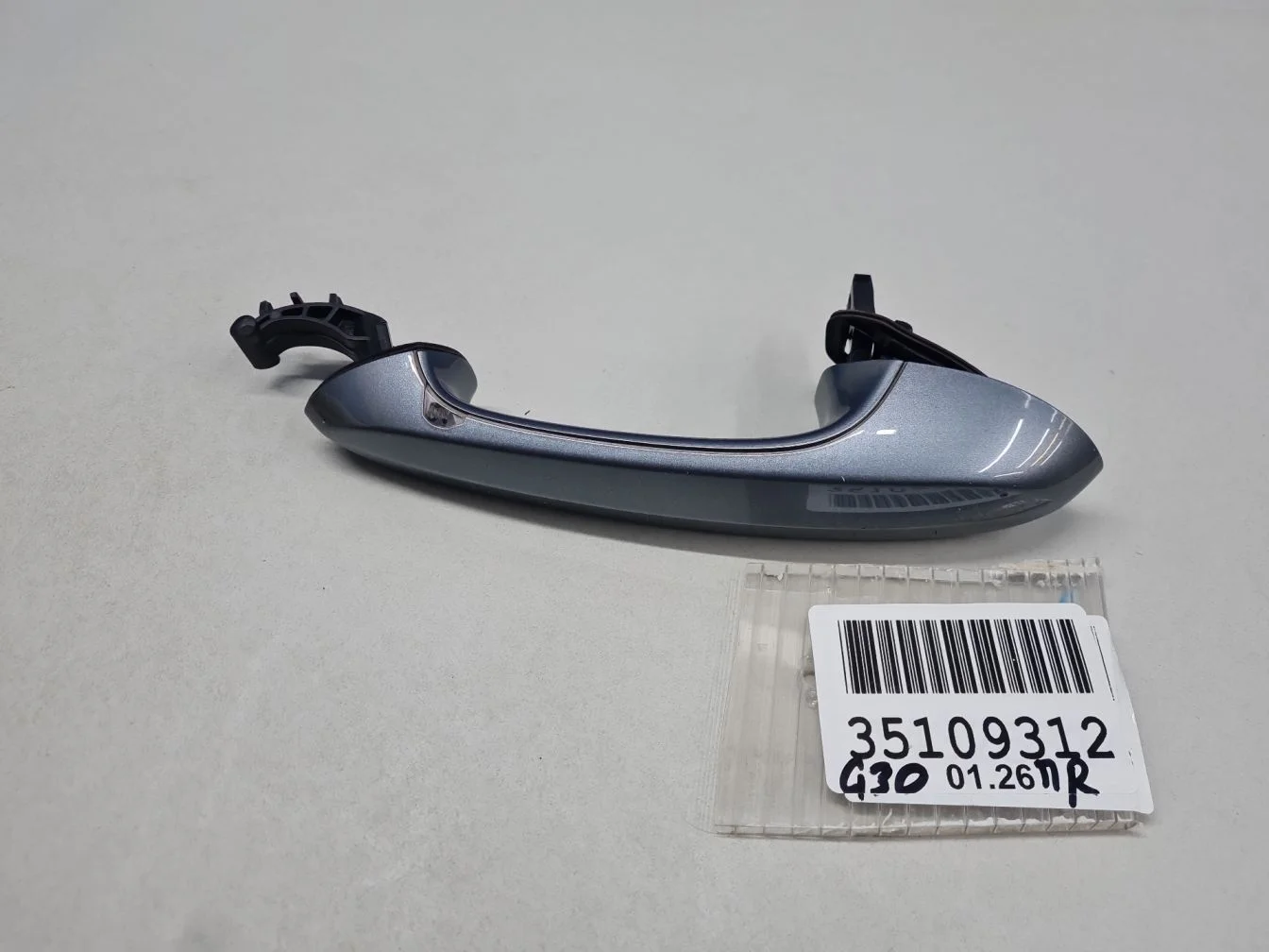 Ручка двери нaружная задняя правая для BMW 5 G30 F90 2016-