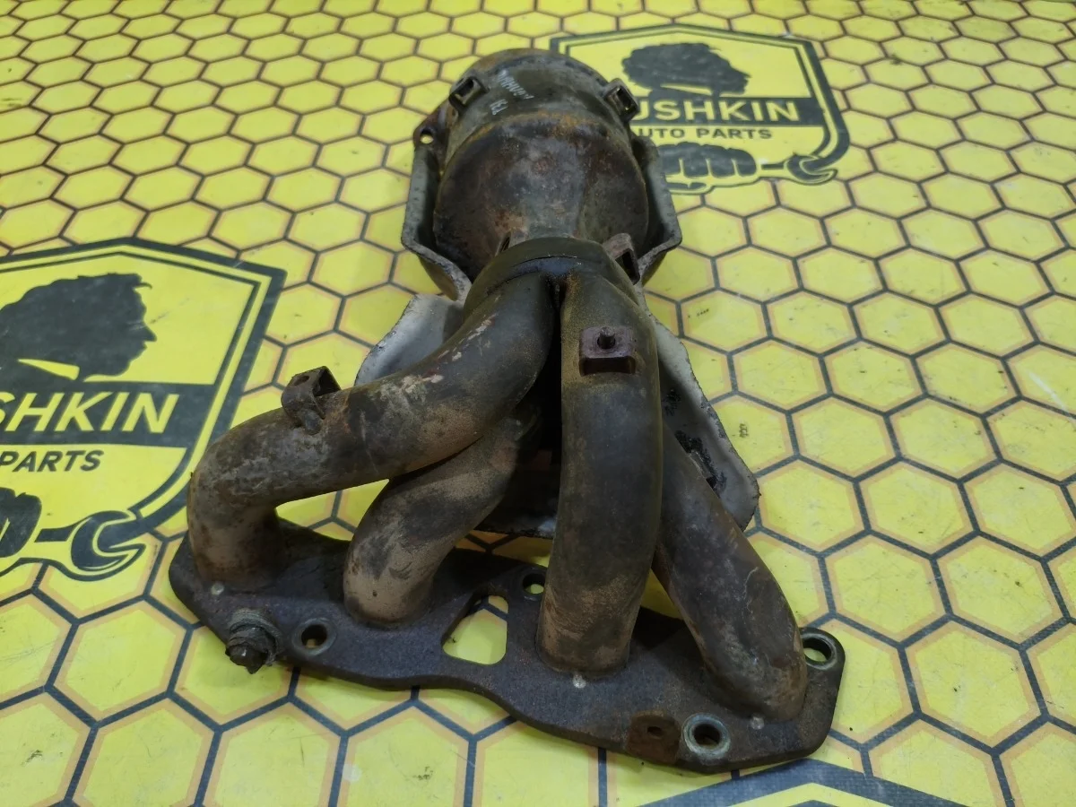 Коллектор выпускной Nissan X-TRAIL 2007 14002JM00E T31 QR25DE