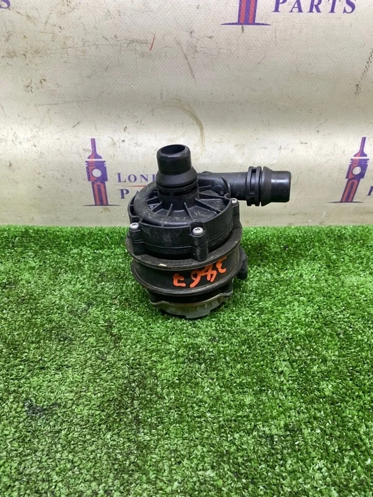 Дополнительная водяная помпа BMW 320i F34 GT