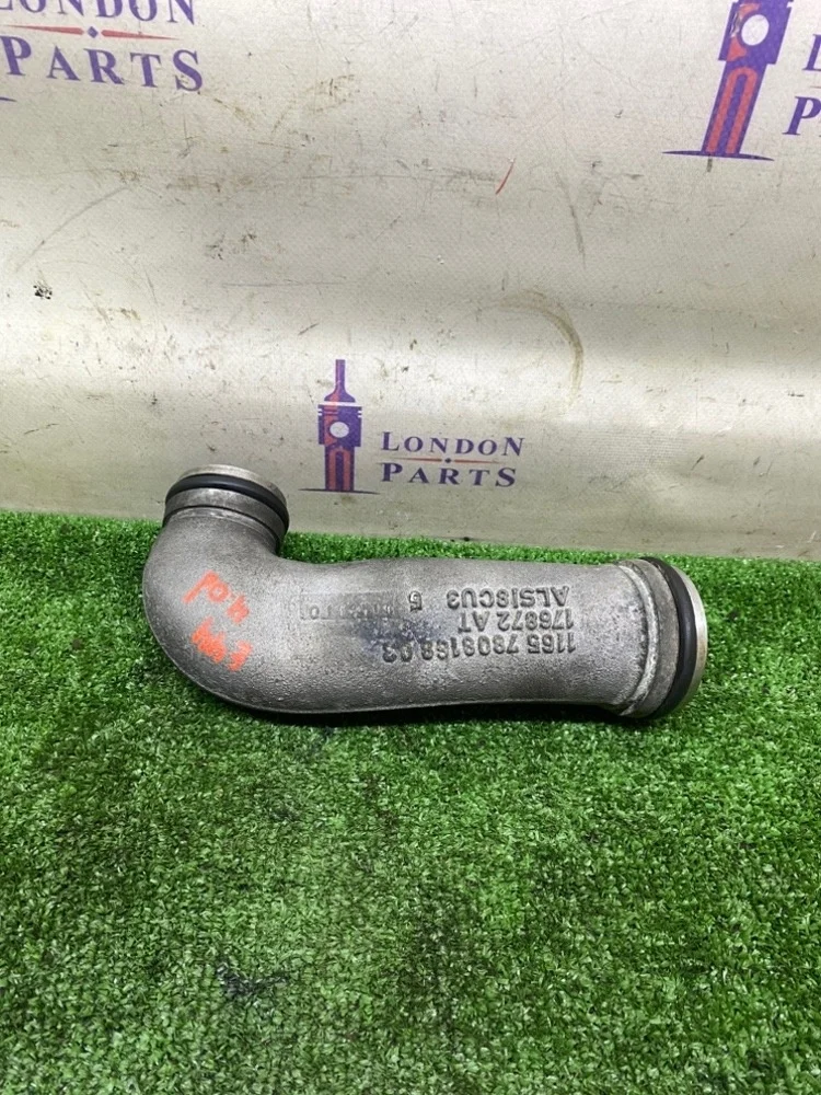 Патрубок соединительный BMW X5 4.0D E70