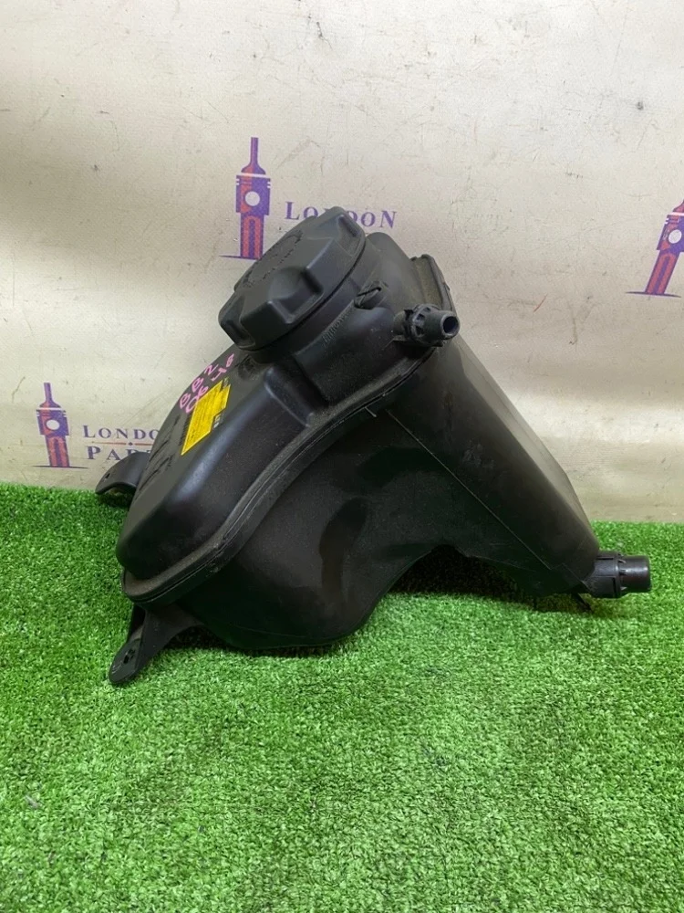 Бачок расширительный BMW 320i E90