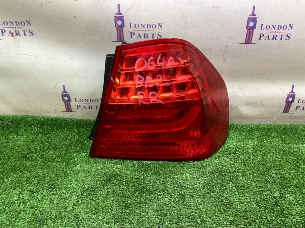 Фонарь BMW E90