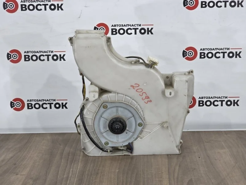 Мотор печки MITSUBISHI PAJERO 2003 MR398381 V73W 6G74, задний