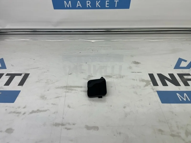 Заглушка фаркопа (накладка) INFINITI Q50 V37