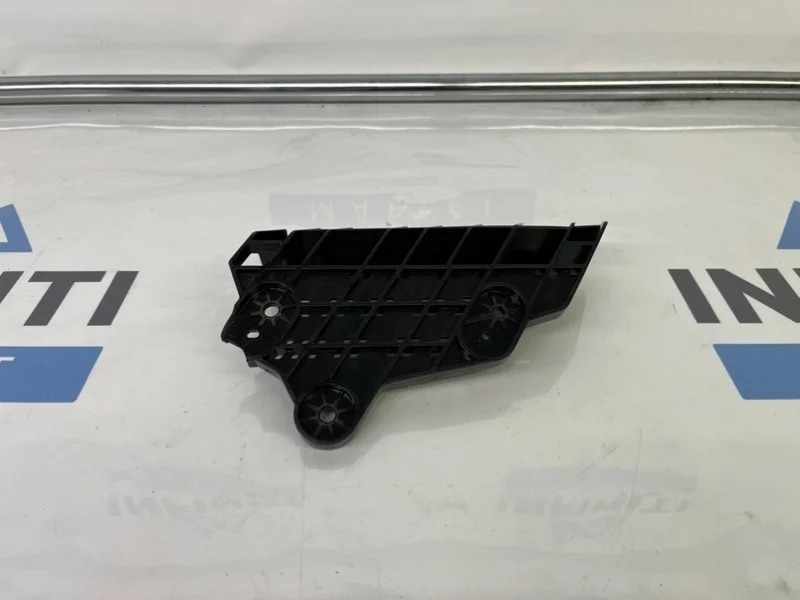 Кронштейн фары правый INFINITI Q50 V37 2.0L TURBO