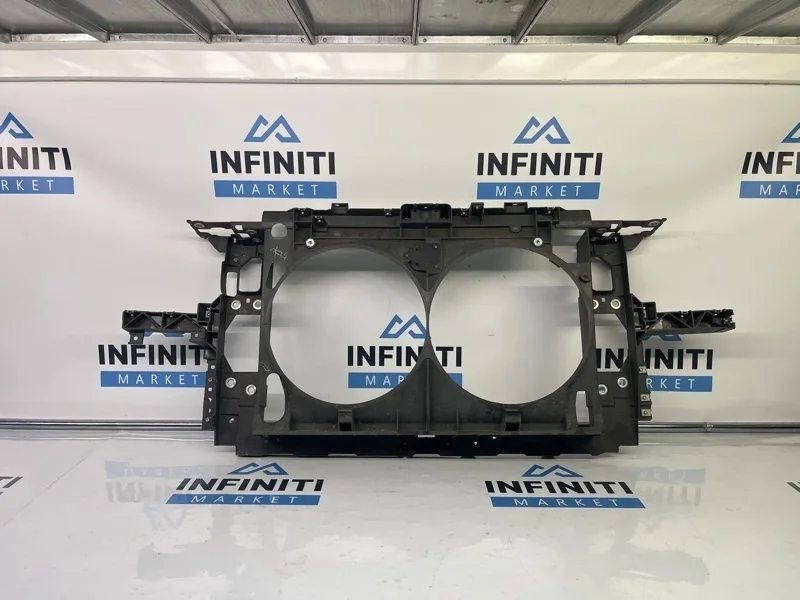 Панель передняя (телевизор) INFINITI G37 V36