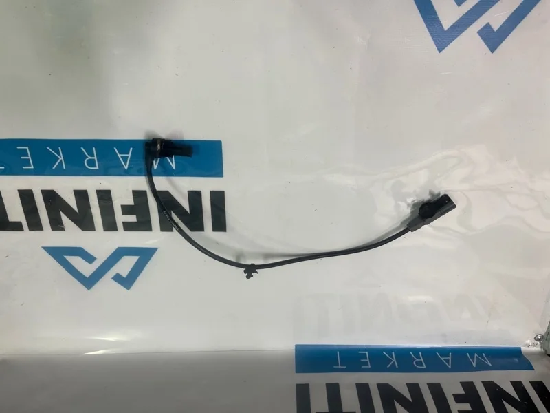 Датчик ABS задний правый INFINITI M37 Y51 2012