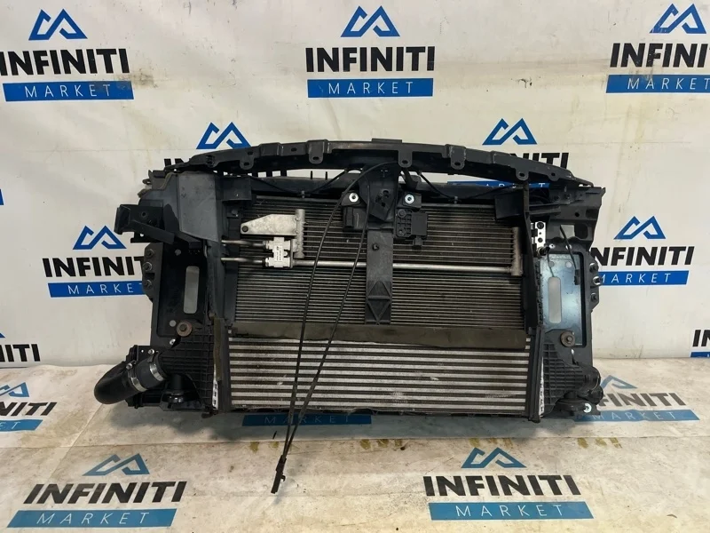 Передняя панель ( телевизор ) в сборе INFINITI Q60