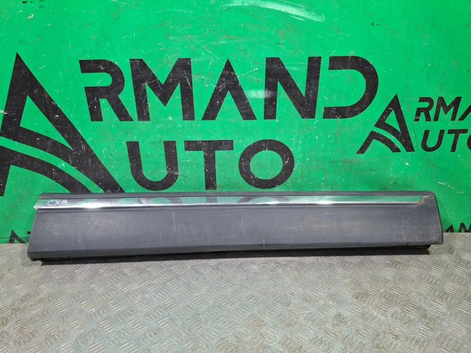 Молдинг двери Mazda CX-9 2016-нв