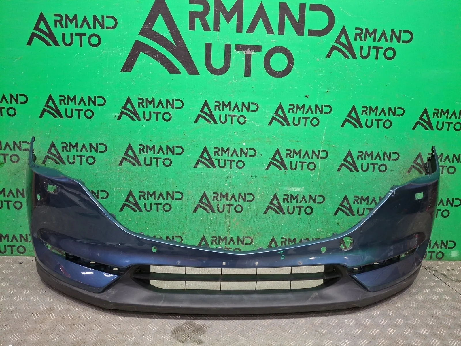 Бампер Mazda CX-5 2017-нв