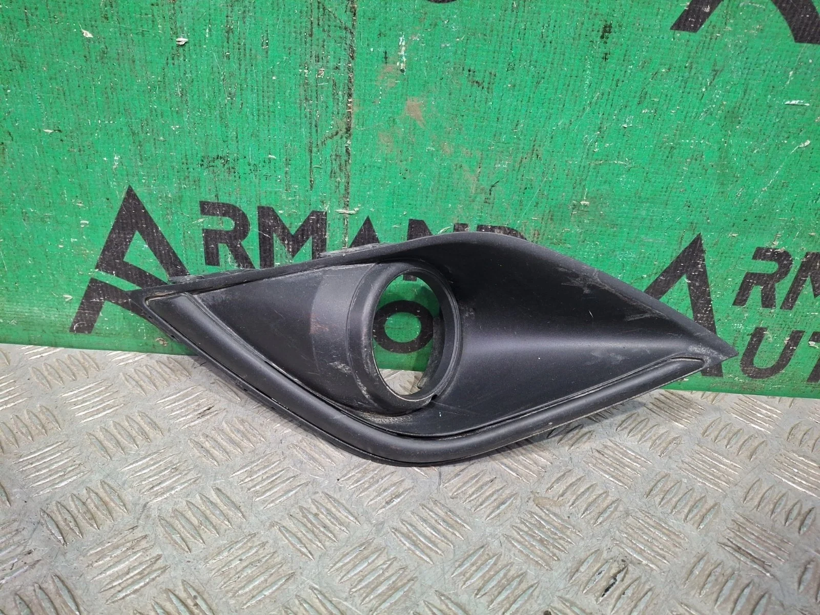 Окантовка птф Mitsubishi Outlander 2018-нв 3