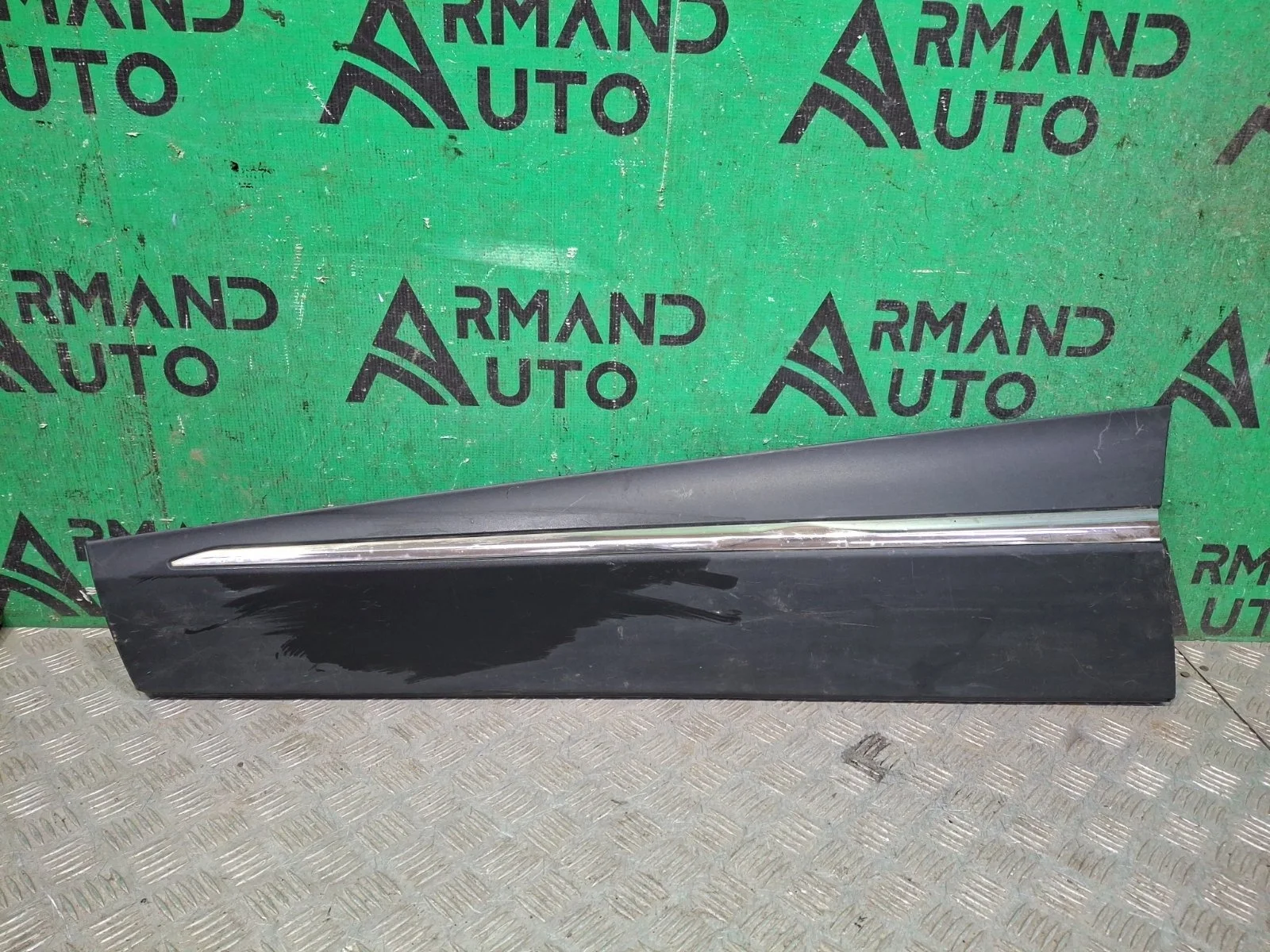 Молдинг двери Renault Kaptur 2016-нв