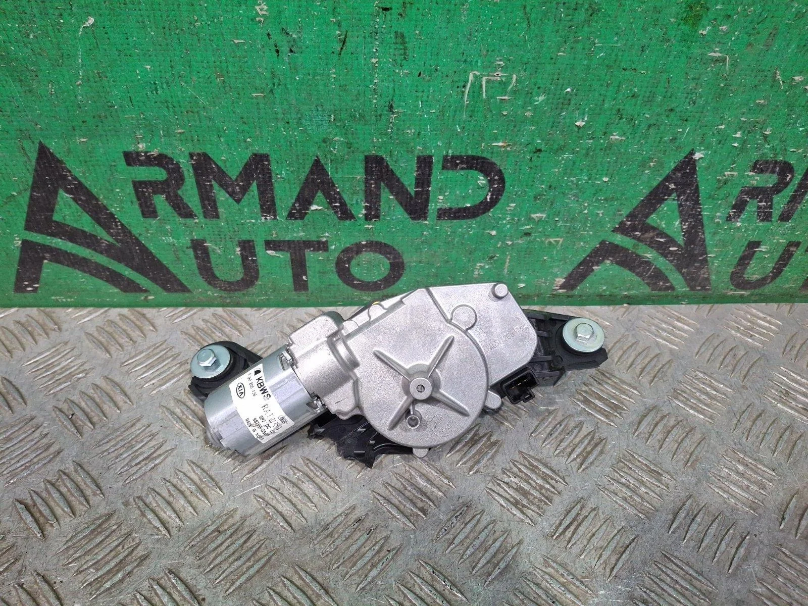 Моторчик стеклоочистителя двери багажника Kia Seltos 2019-нв