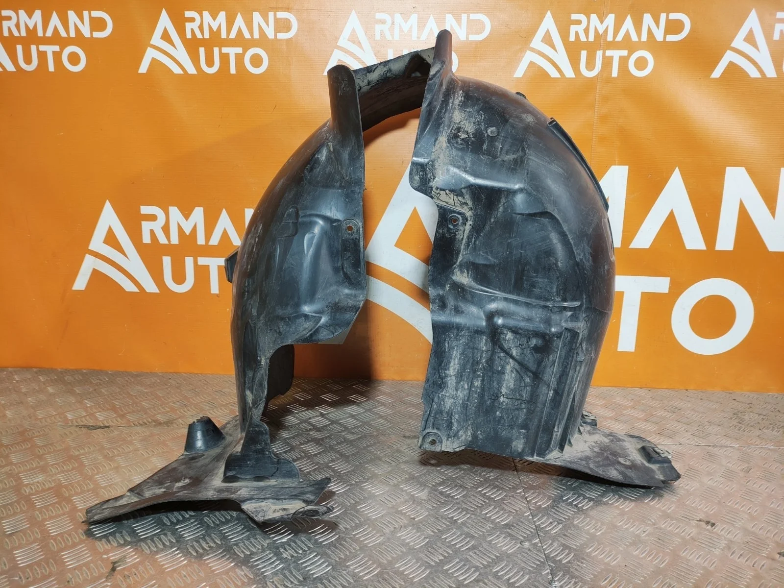 Подкрылок Mercedes GLA-Class 2017-2020 X156