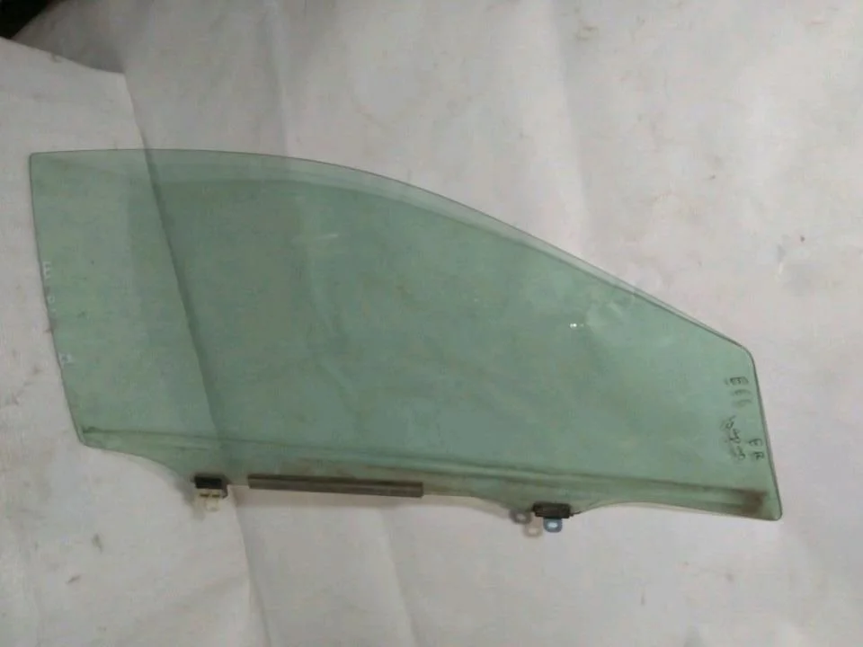 Б.у. стекло двери TOYOTA COROLLA ZRE151 TOYOTA COROLLA ZRE151 1ZR-FE 2006-2013