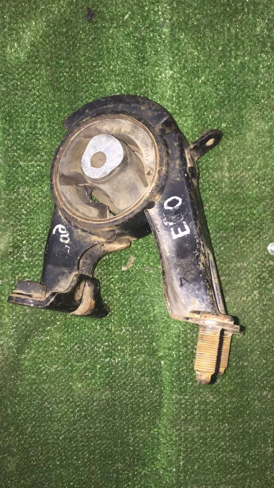 Б.у. опора двигателя TOYOTA COROLLA ZRE151 TOYOTA COROLLA ZRE151 1ZR-FE 2006-2011