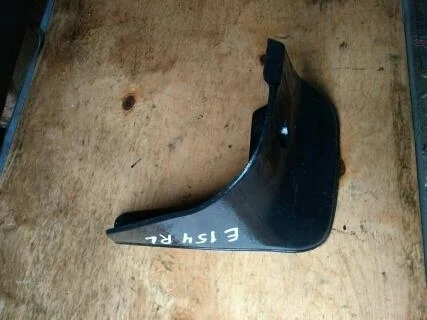 Б.у. брызговик TOYOTA COROLLA ZRE151 TOYOTA COROLLA ZRE151 1ZR-FE 2006-2013