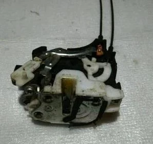 Б.у. замок двери MITSUBISHI LANCER CY2A MITSUBISHI LANCER CY2A  2007-