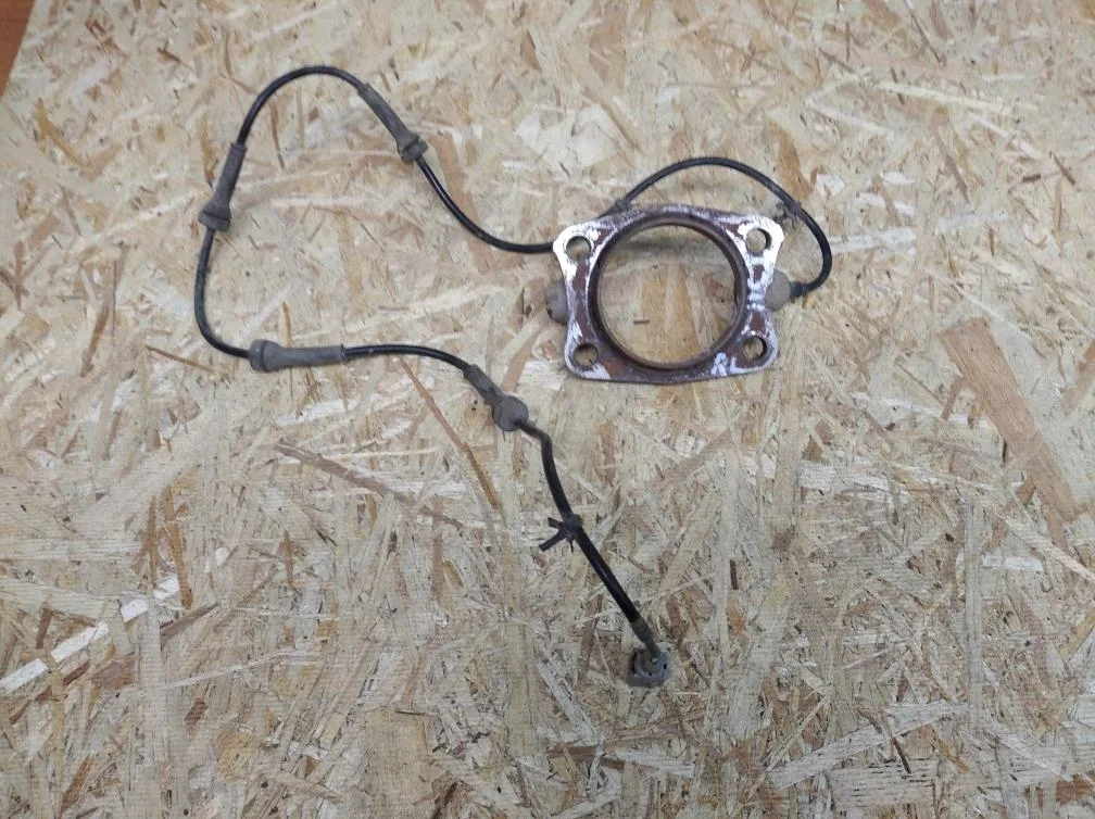 Б.у. датчик abs NISSAN X-TRAIL T31 NISSAN X-TRAIL T31 QR25 2012