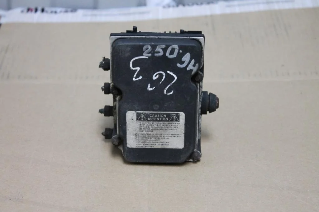 Б.у. блок abs TOYOTA AVENSIS ZZT251 TOYOTA AVENSIS ZZT251 1ZZ 2003