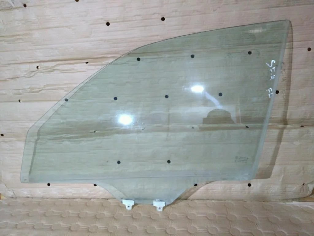 Б.у. стекло двери SUBARU FORESTER S12 SUBARU FORESTER S12 FB20 2011