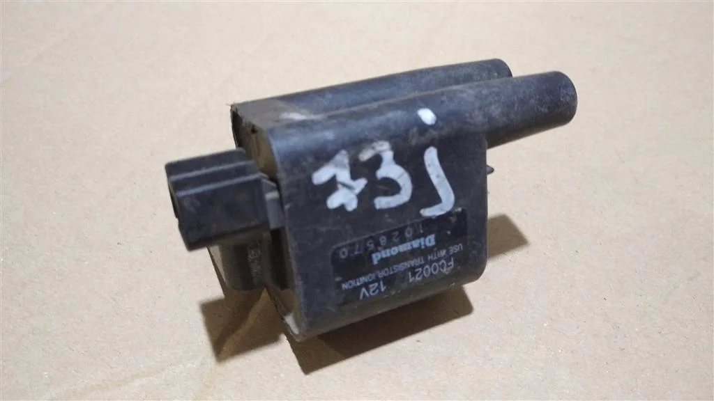 Б.у. катушка зажигания MITSUBISHI PAJERO V73W MITSUBISHI PAJERO V73W 6G72 2002