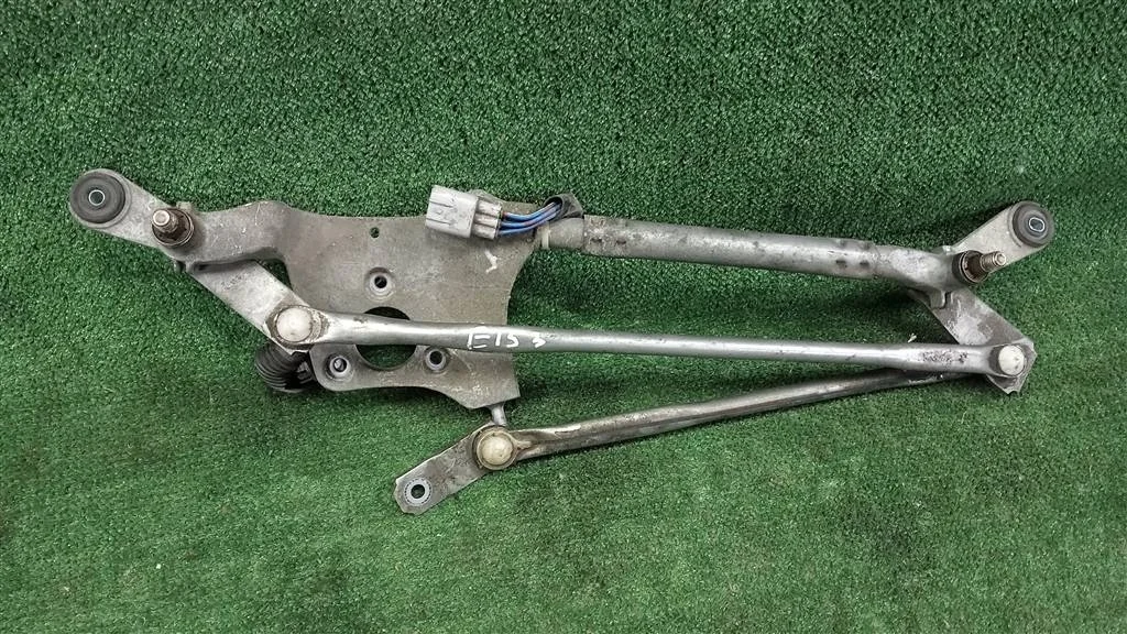 Б.у. трапеция дворников TOYOTA COROLLA ZRE151 TOYOTA COROLLA ZRE151 1ZR-FE 2006-2013