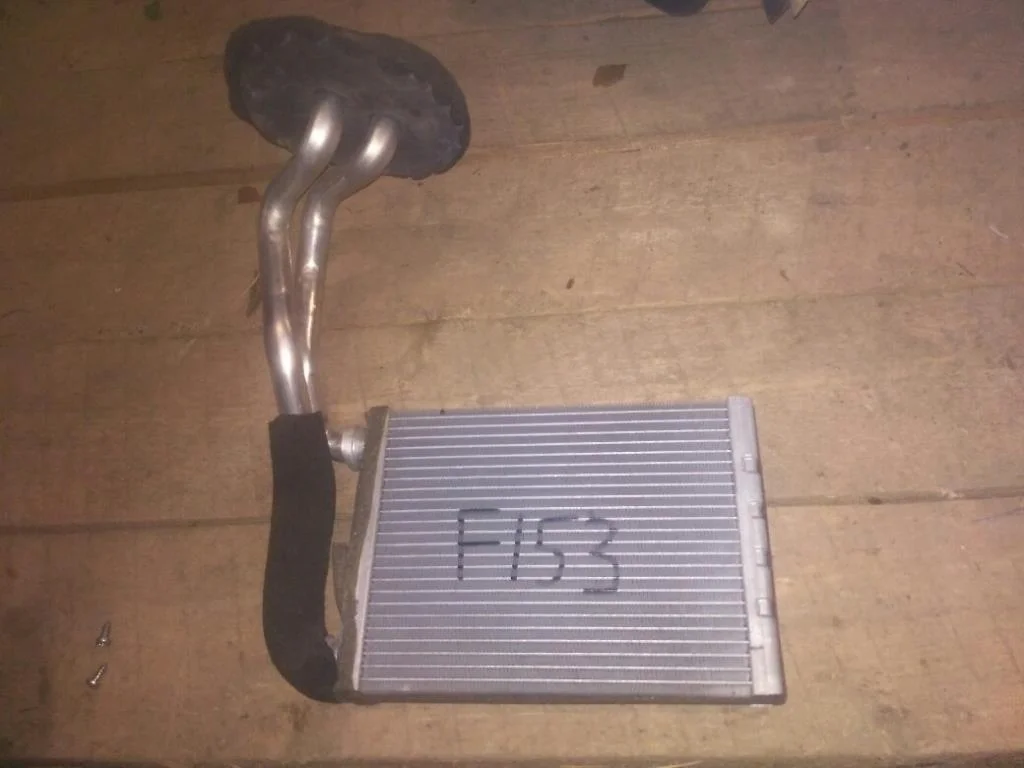 Б.у. радиатор печки NISSAN JUKE F15E NISSAN JUKE F15E HR16 2014