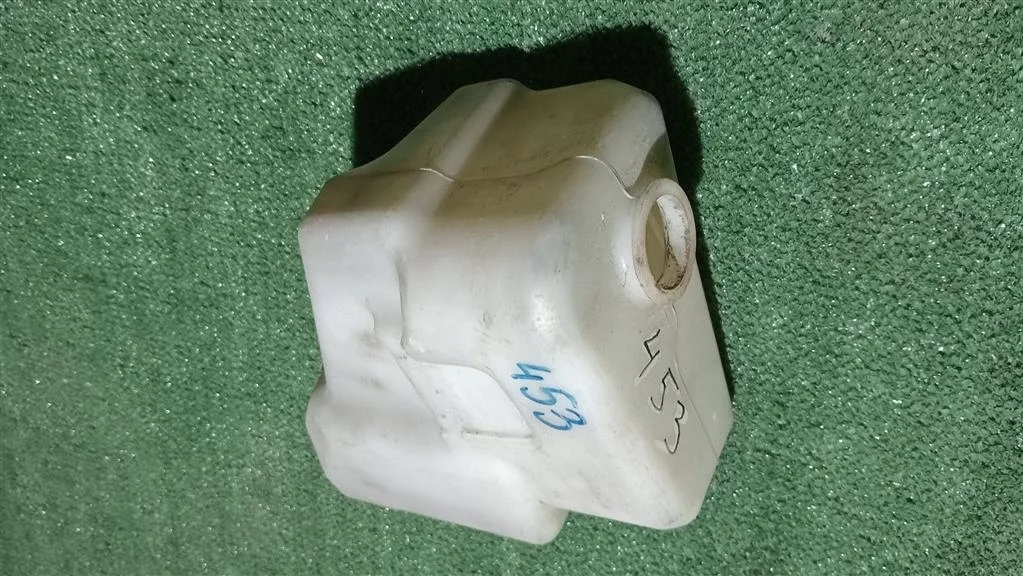 Б.у. бачок расширительный TOYOTA CAMRY V40 GSV40 TOYOTA CAMRY V40 GSV40 2GR 2006-2011