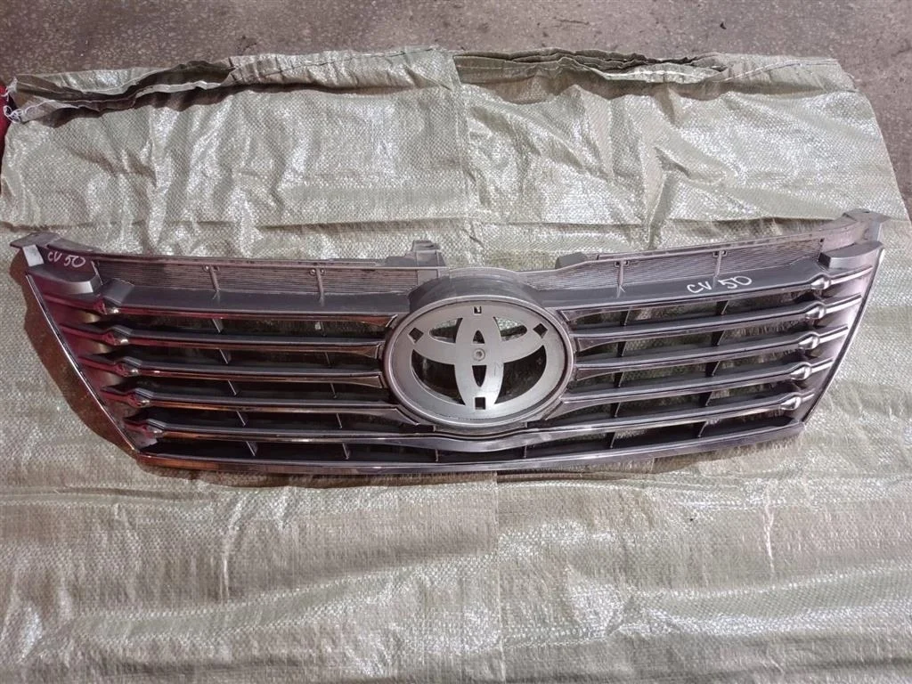 Б.у. решетка радиатора TOYOTA CAMRY V50 ASV50 TOYOTA CAMRY V50 ASV50 2AR 2012