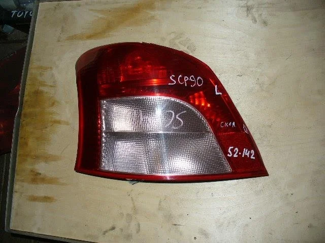 Б.у. фонарь наружный TOYOTA VITZ SCP90 TOYOTA VITZ SCP90 2SZ 2005-2010