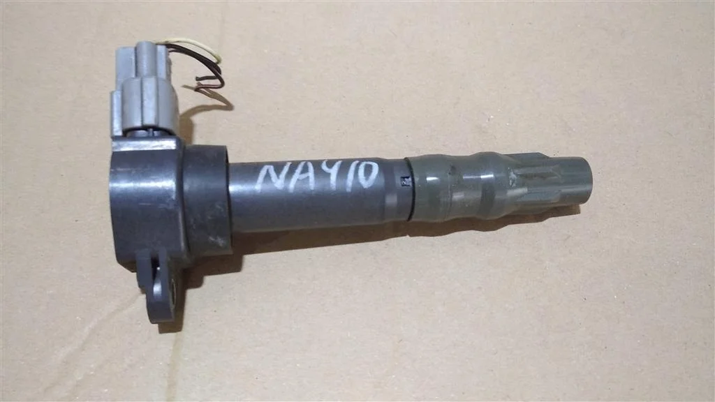 Б.у. катушка зажигания MITSUBISHI GRANDIS NA4W MITSUBISHI GRANDIS NA4W 4G69 2005