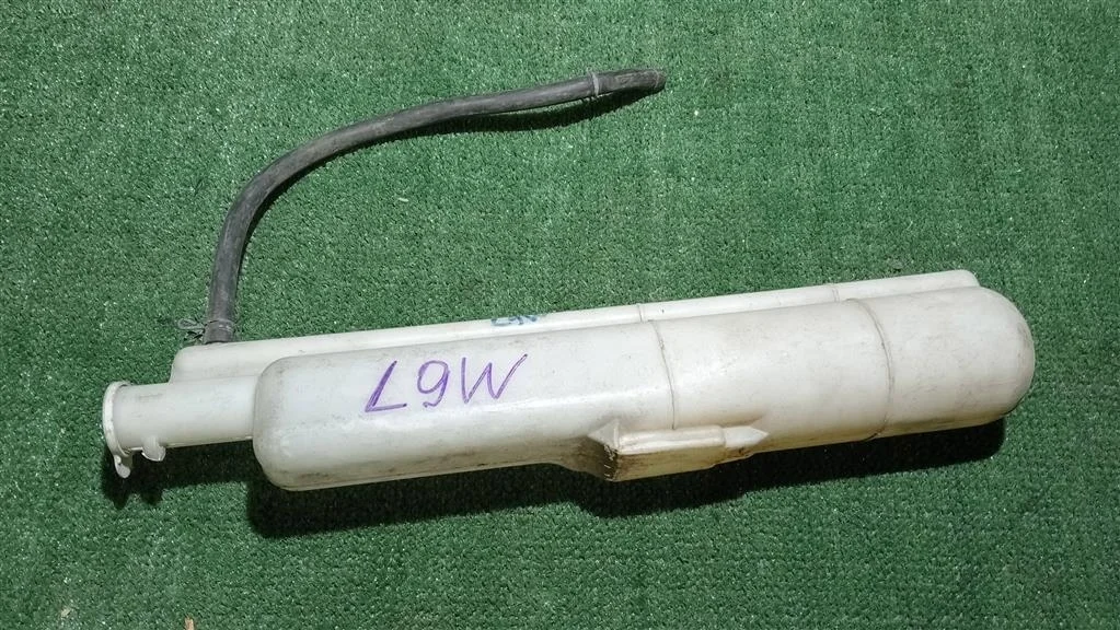 Б.у. бачок расширительный MITSUBISHI LANCER CS9W MITSUBISHI LANCER CS9W  2000-2011