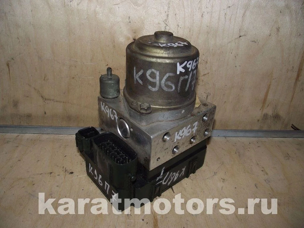 Б.у. блок abs MITSUBISHI PAJERO SPORT K96W MITSUBISHI PAJERO SPORT K96W 6G72 1998-2009