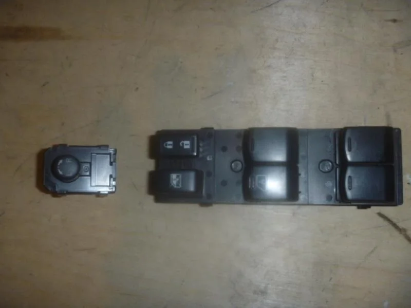 Б.у. блок управления зеркалами INFINITI G35/G37 INFINITI G35/G37  3.5L 2007