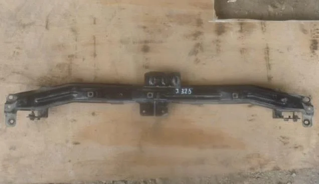 Б.у. усилитель бампера NISSAN TEANA J32 NISSAN TEANA J32 2.5L 2008