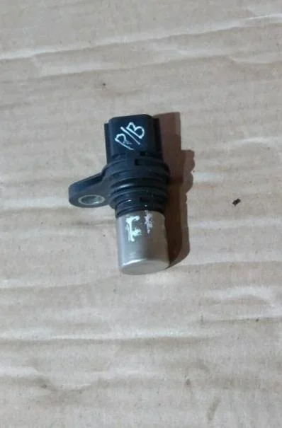 Б.у. датчик распредвала NISSAN JUKE F15E NISSAN JUKE F15E HR16 2012