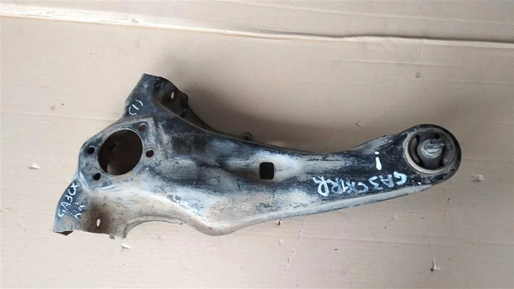 Б.у. рычаг продольный MITSUBISHI ASX GA3W MITSUBISHI ASX GA3W 4B10 2010-2014