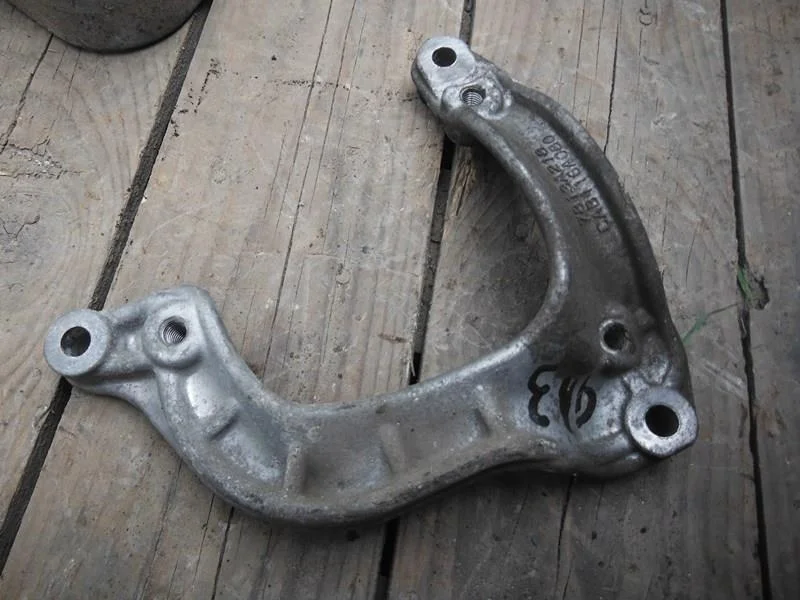 Б.у. кронштейн кондиционера MITSUBISHI ASX GA3W MITSUBISHI ASX GA3W  2010-2014