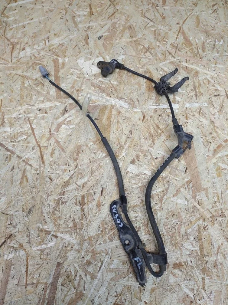 Б.у. датчик abs TOYOTA CAMRY V30 ACV30 TOYOTA CAMRY V30 ACV30 2AZ 2004