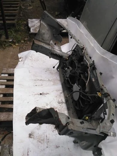 Б.у. датчик удара TOYOTA AVENSIS AZT250 TOYOTA AVENSIS AZT250 1AZ 2004