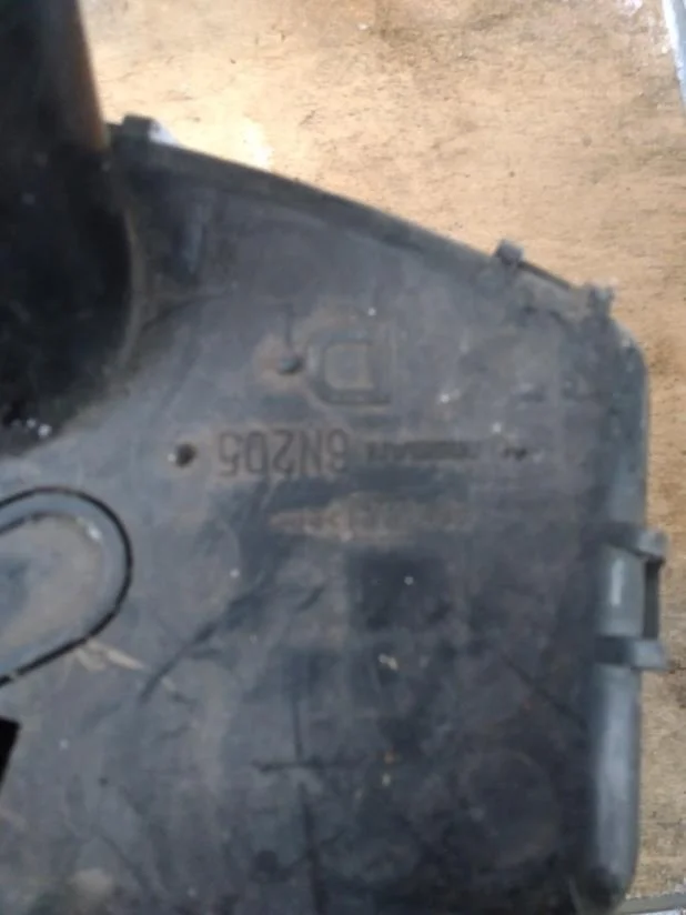 Б.у. резонатор воздушного фильтра NISSAN PRIMERA P12 NISSAN PRIMERA P12 QR20 2004