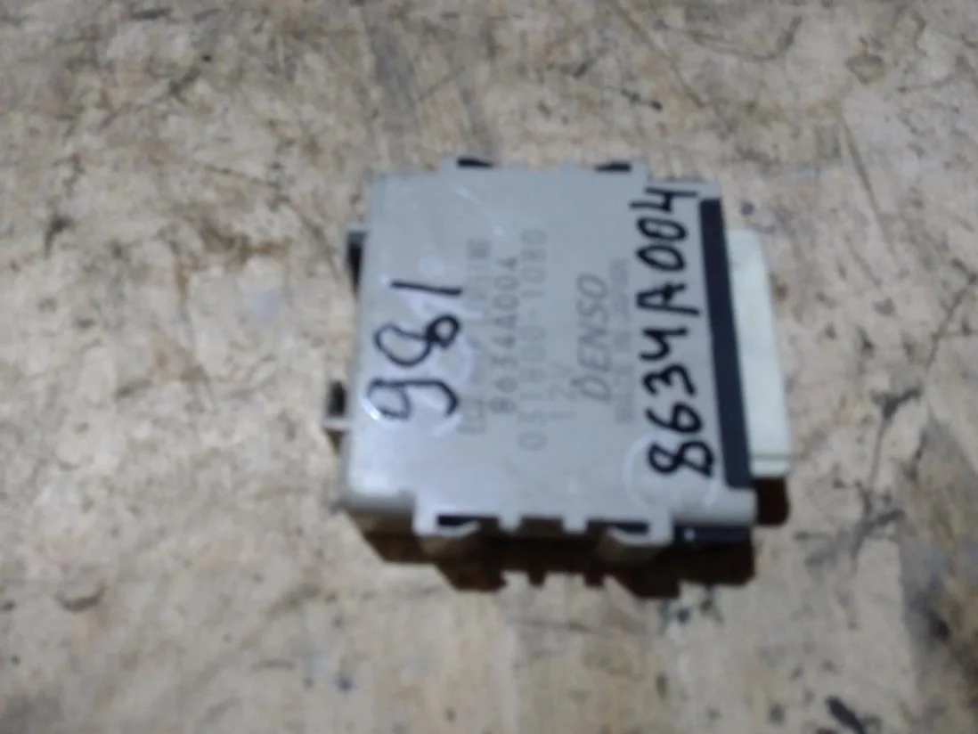 Б.у. блок управления светом MITSUBISHI PAJERO V98W MITSUBISHI PAJERO V98W 4M41 2007