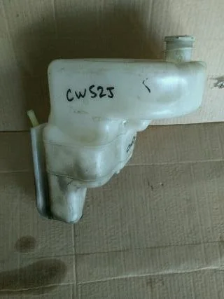 Б.у. бачок расширительный MITSUBISHI OUTLANDER XL CW5W MITSUBISHI OUTLANDER XL CW5W 4B12 2006