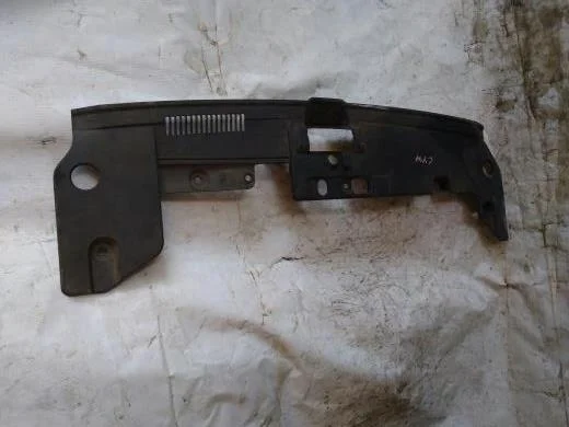 Б.у. накладка на панель радиатора MITSUBISHI LANCER CY4A MITSUBISHI LANCER CY4A 4B11 2007