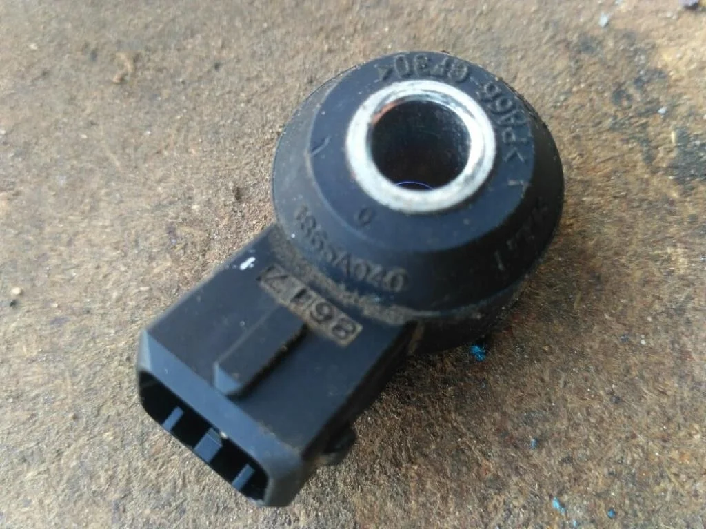 Б.у. датчик детонации MITSUBISHI LANCER CY4A MITSUBISHI LANCER CY4A 2.0 2008