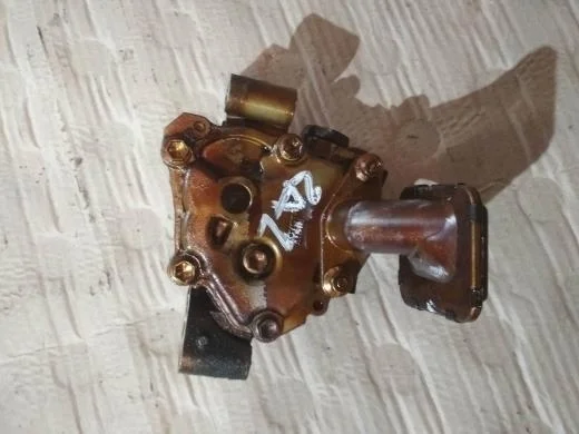 Б.у. масляный насос TOYOTA IPSUM ACM21 TOYOTA IPSUM ACM21 2AZ 2002