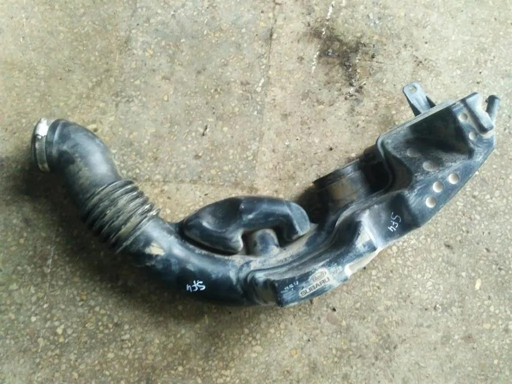 Б.у. патрубок воздушного фильтра SUBARU FORESTER S12 SUBARU FORESTER S12 FB20 2011