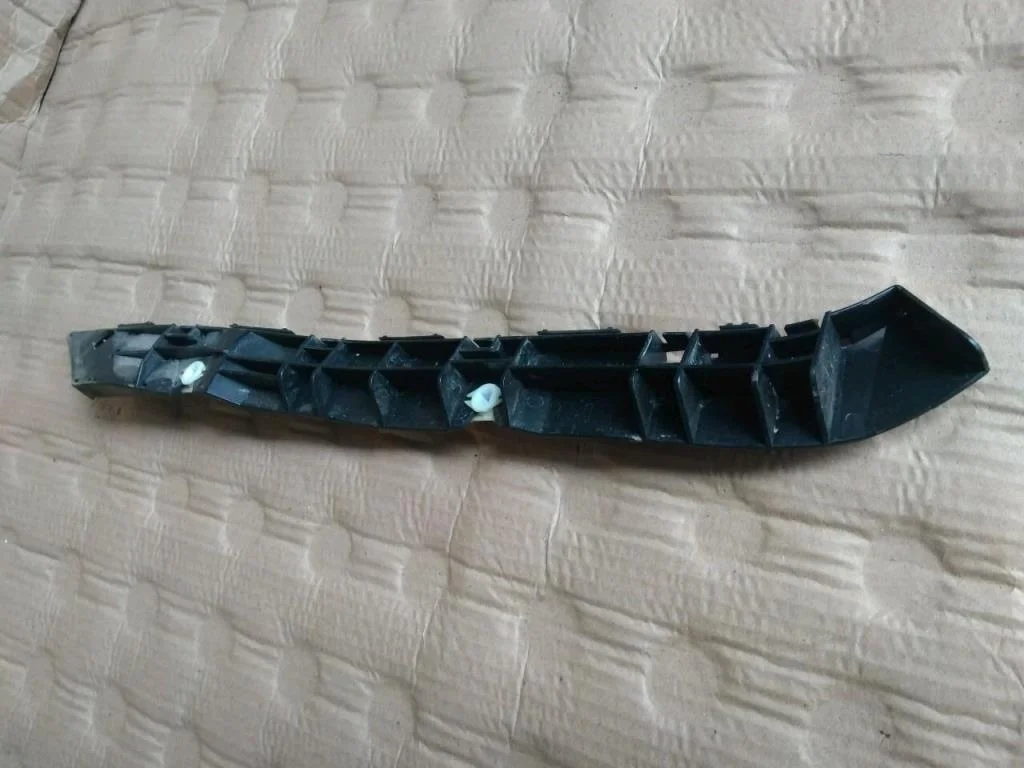 Б.у. крепление бампера зад SUBARU FORESTER S12 SUBARU FORESTER S12 FB20 2011